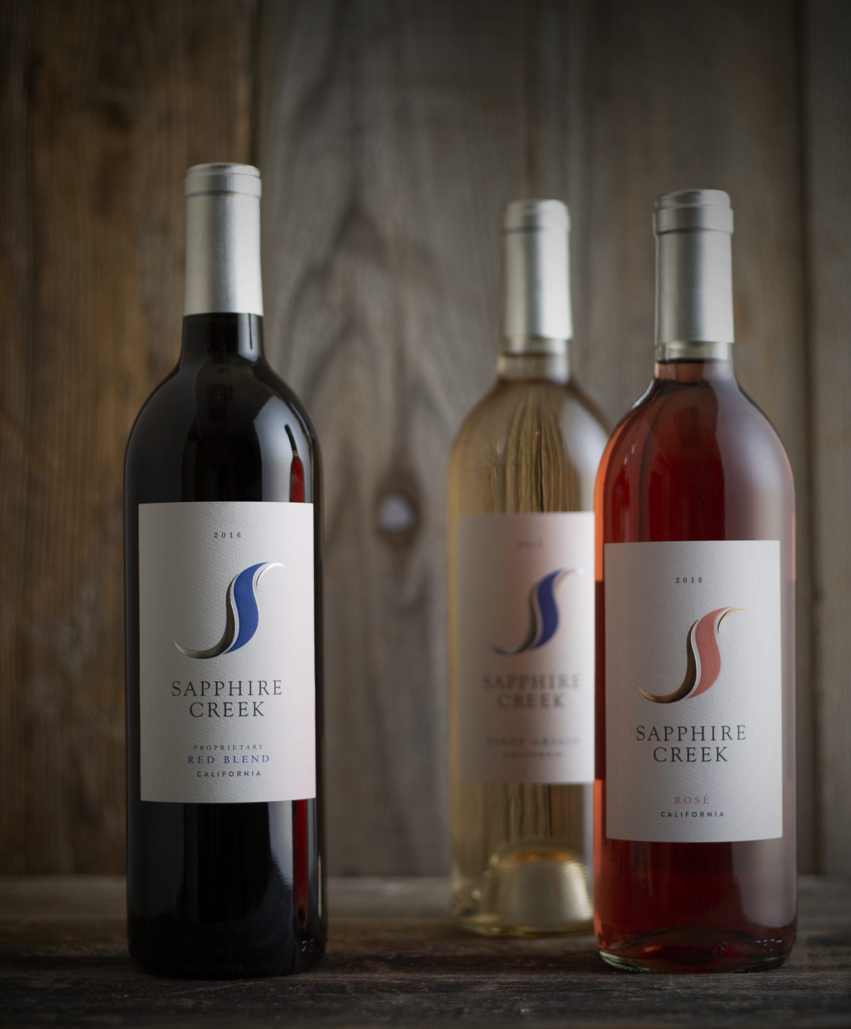 Sapphire Creek Winery wine label design